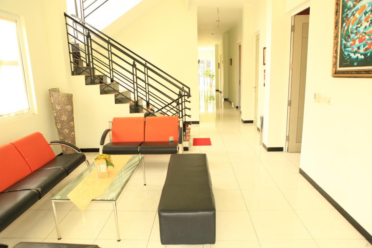 Hotel Arya Graha Semarang Zewnętrze zdjęcie