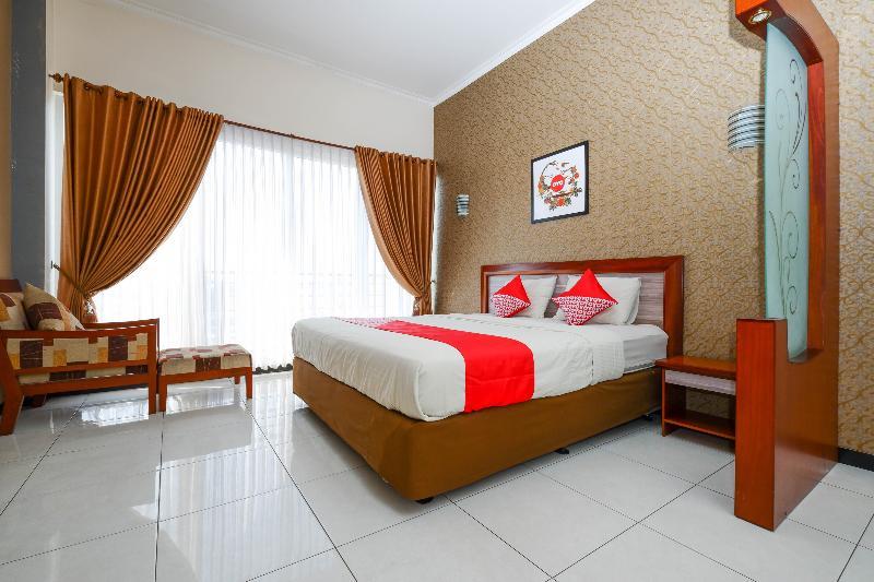 Hotel Arya Graha Semarang Zewnętrze zdjęcie
