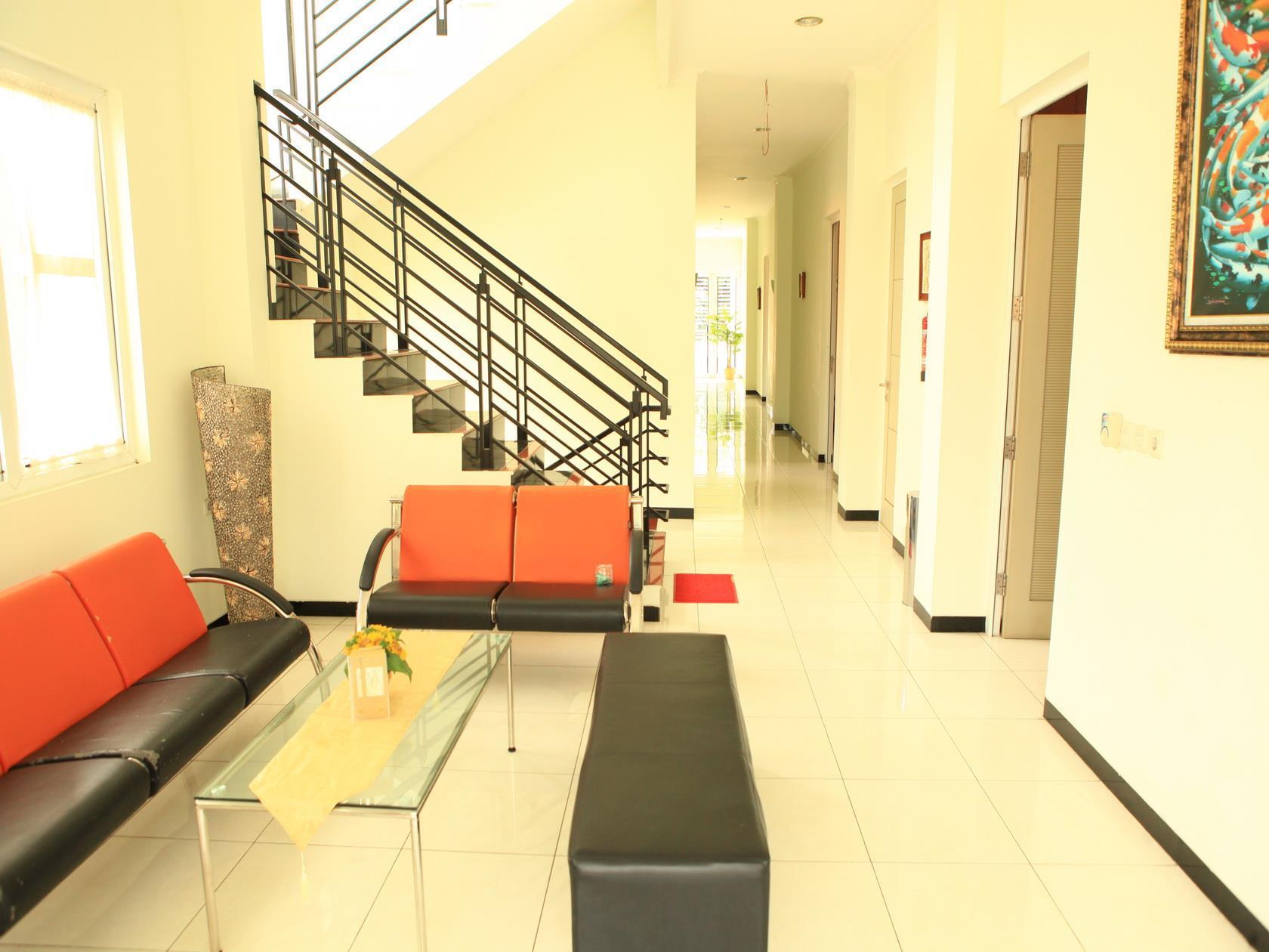 Hotel Arya Graha Semarang Zewnętrze zdjęcie