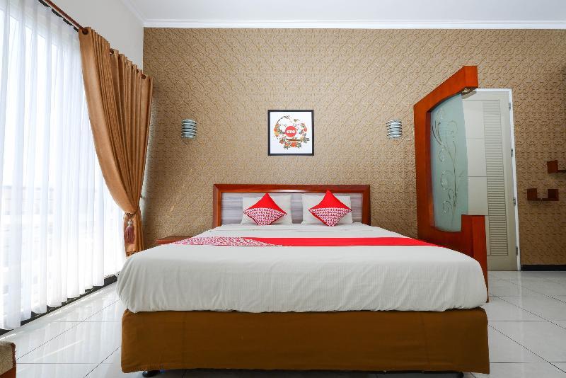 Hotel Arya Graha Semarang Zewnętrze zdjęcie