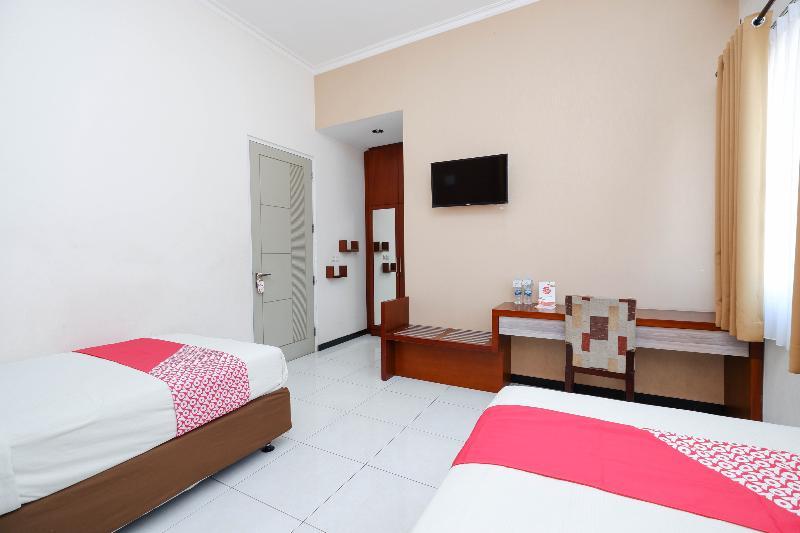 Hotel Arya Graha Semarang Zewnętrze zdjęcie